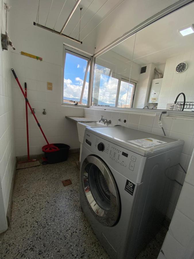A La Vista Apartment *